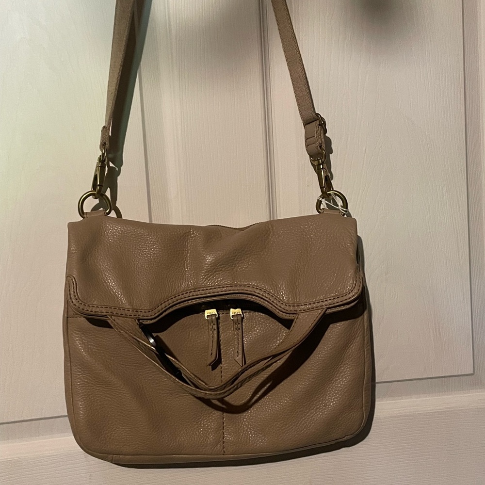 Fossil Explorer XL leather crossbody bag